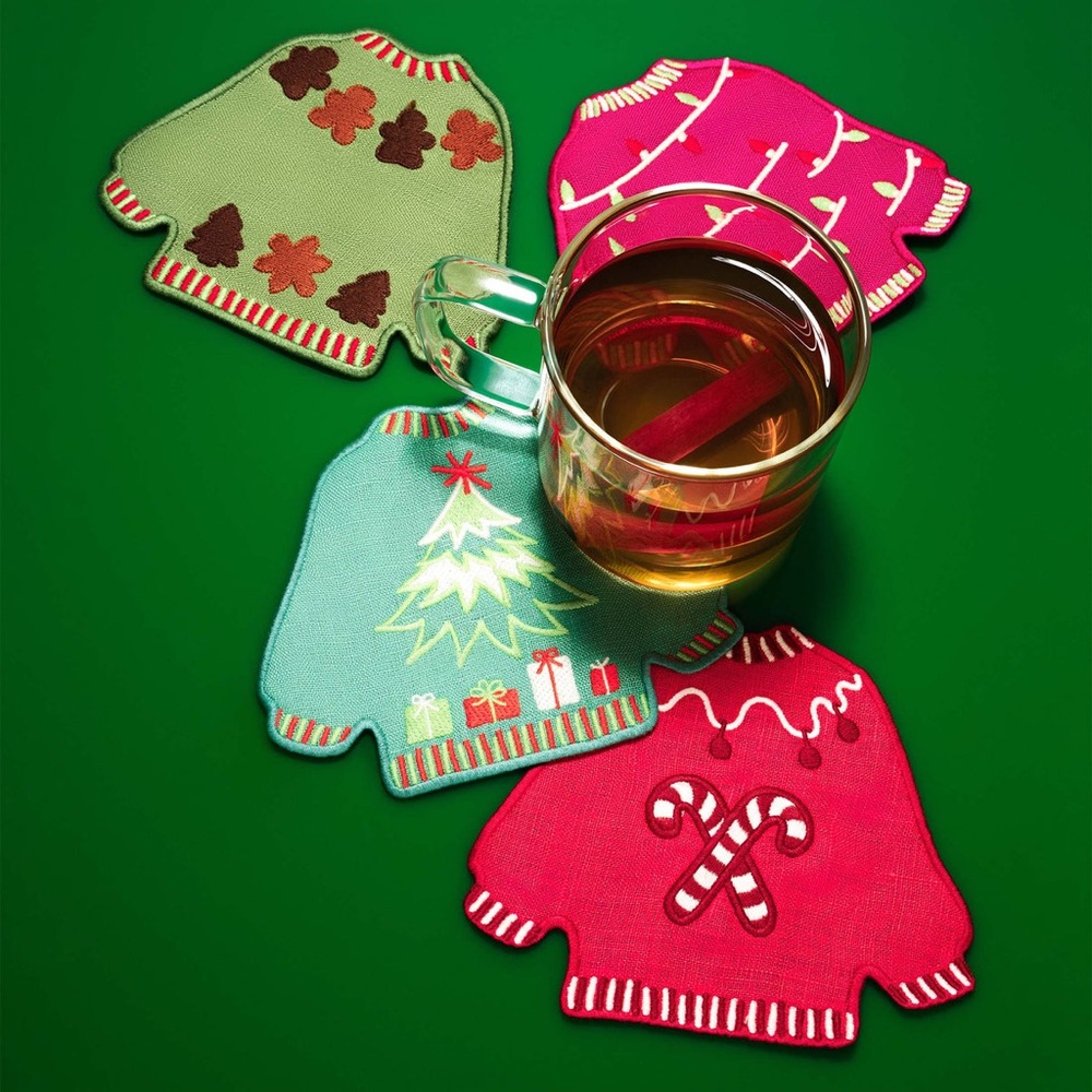 PIECEWORK
Ugly Sweaters Cocktail Napkins